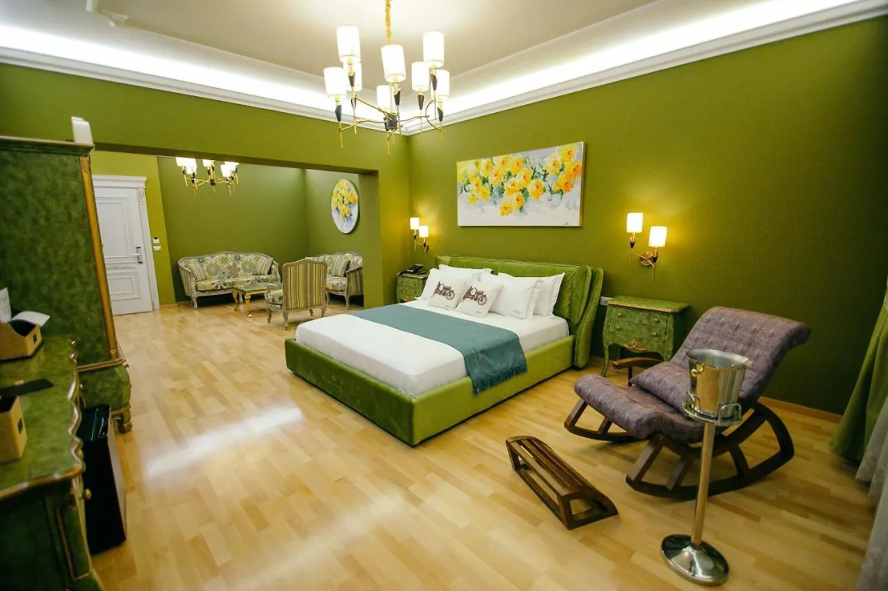 קורצ'ה Montrelux Resort