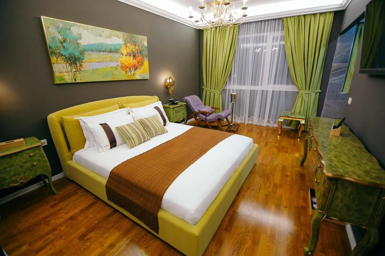 קורצ'ה Montrelux Resort
